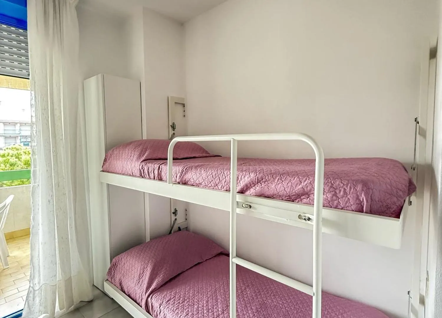 Grazioso Appartamento N 76 A 100Mt Dal Mare Bibione 0*,  Italy